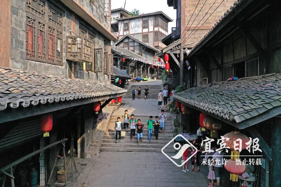 探索神秘房间